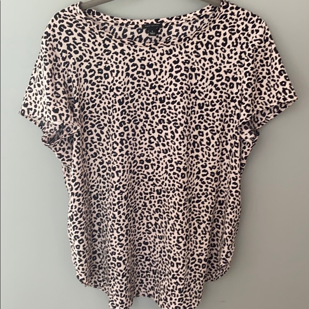 Ann Taylor Short Sleeve Blouse